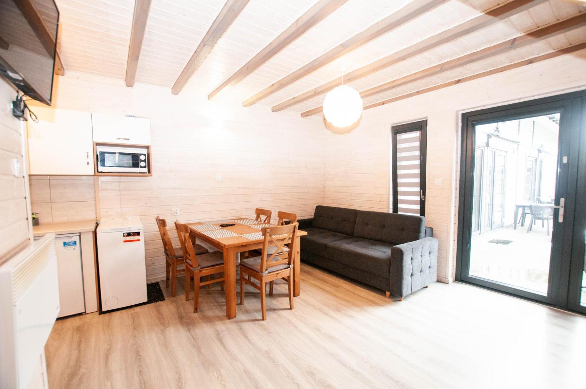 Aparts Care Beztroska Sianożęty Extérieur photo